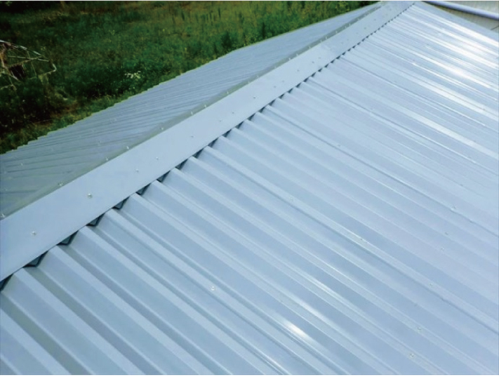 ガルバリウム鋼板の折板屋根材