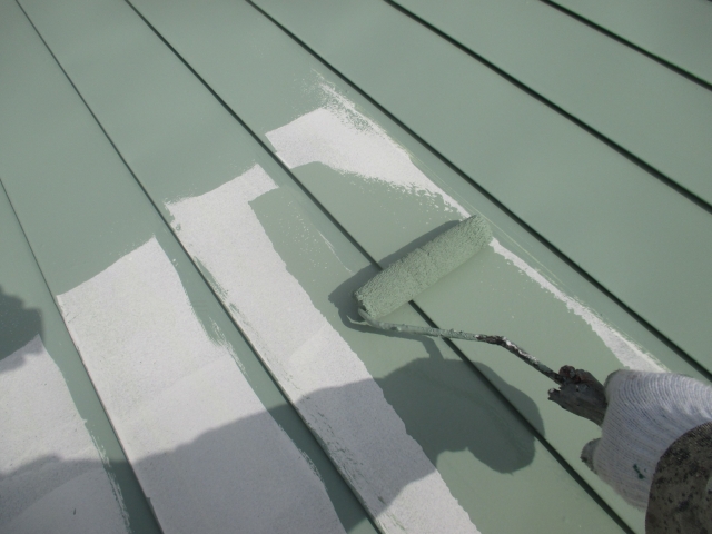 屋根塗装_ローラー